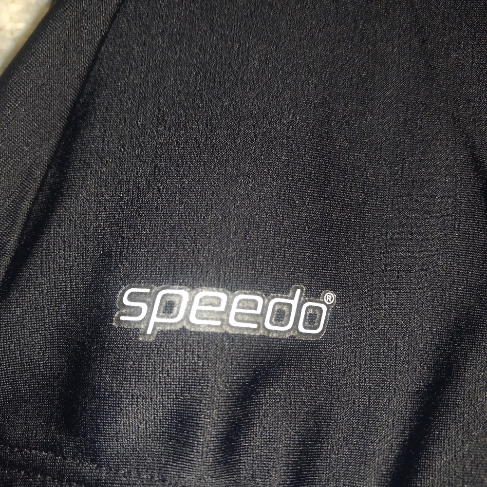 Plus size speedo - Picture 4 of 4